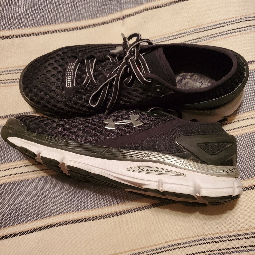 Under armour speedform Gemini tennis shoes